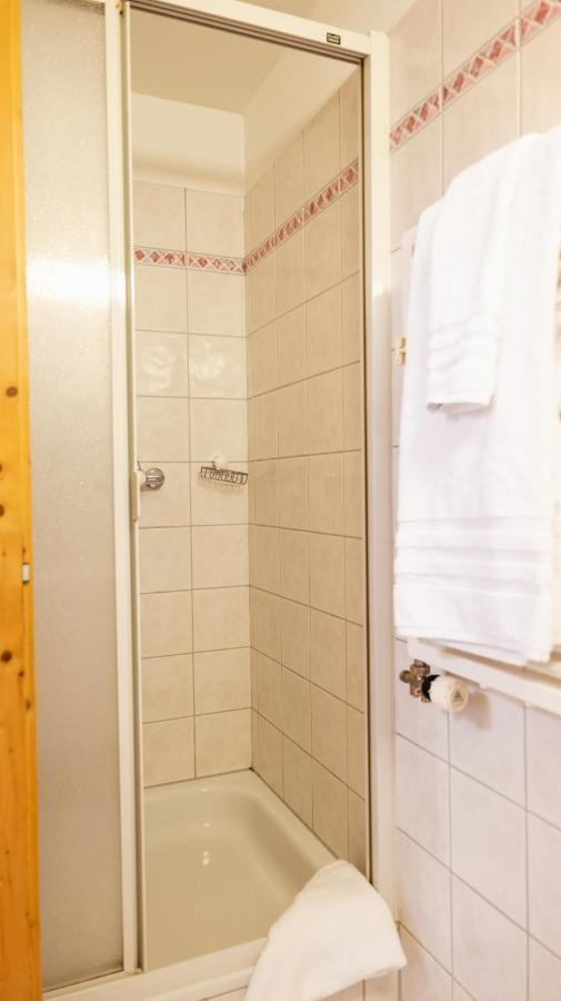 Wunderstay Alpine 16 Chic Studio Central Location Клостерс Экстерьер фото